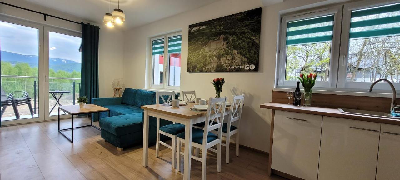 Kolorowe Cieplice - Apartamenty Z Widokiem Na Karkonosze Jelenia Gora Exterior photo