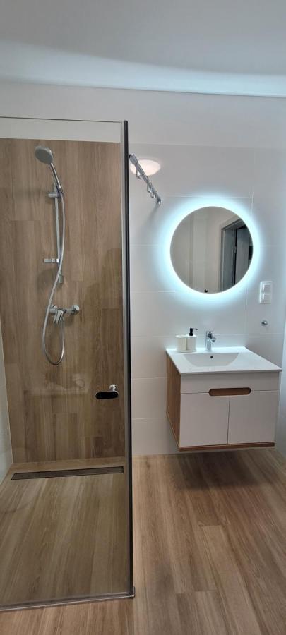 Kolorowe Cieplice - Apartamenty Z Widokiem Na Karkonosze Jelenia Gora Exterior photo