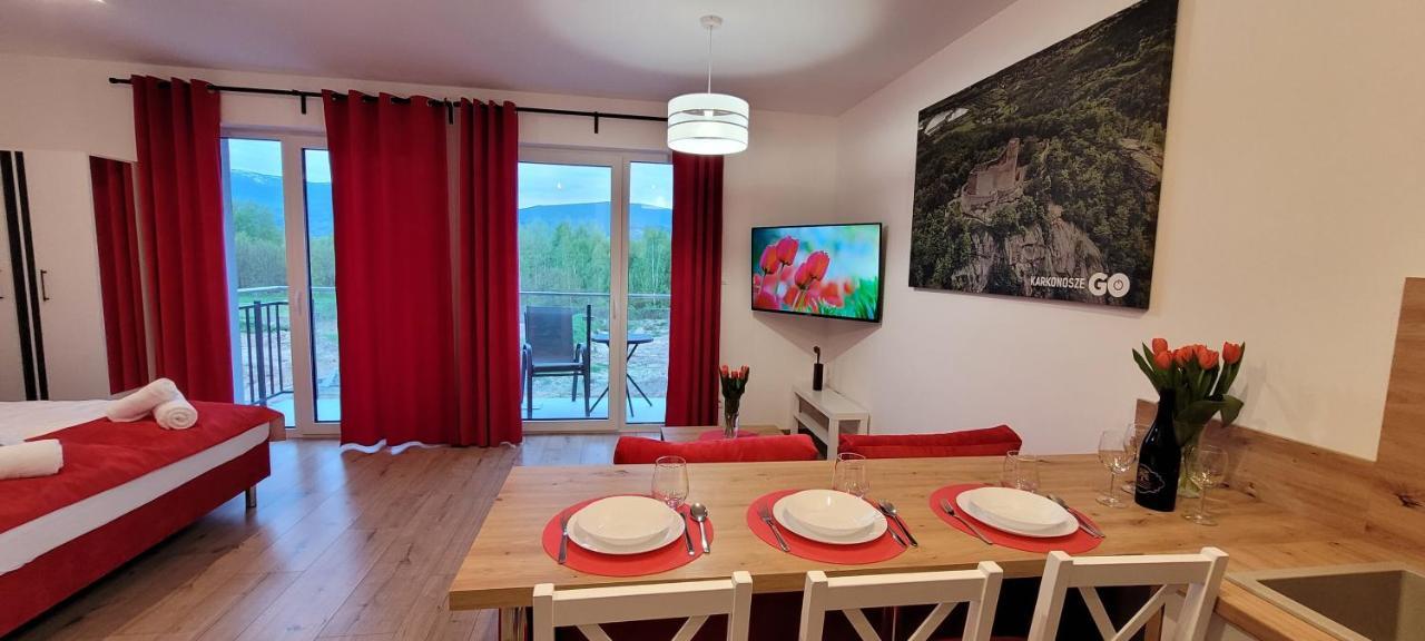 Kolorowe Cieplice - Apartamenty Z Widokiem Na Karkonosze Jelenia Gora Exterior photo