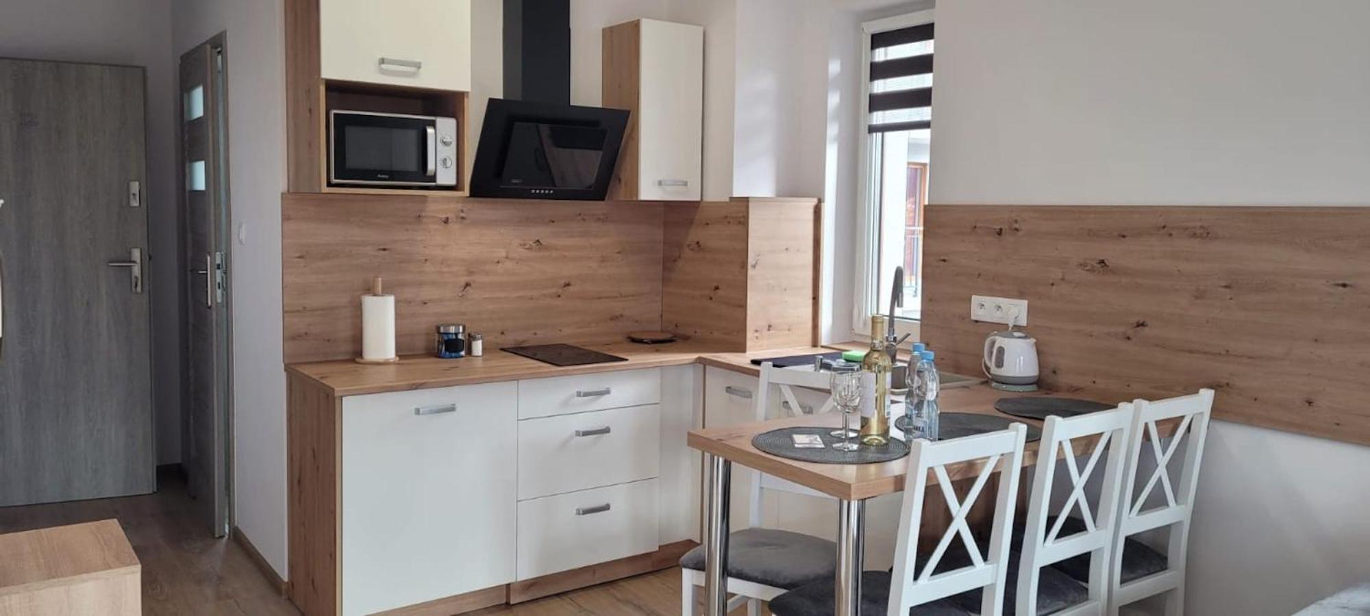 Kolorowe Cieplice - Apartamenty Z Widokiem Na Karkonosze Jelenia Gora Exterior photo
