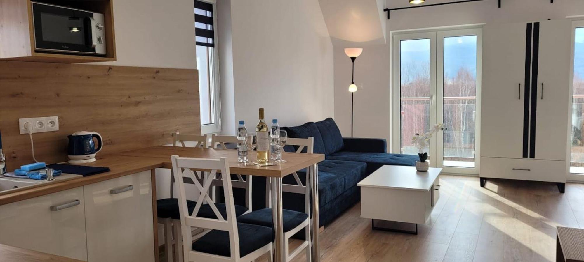 Kolorowe Cieplice - Apartamenty Z Widokiem Na Karkonosze Jelenia Gora Exterior photo