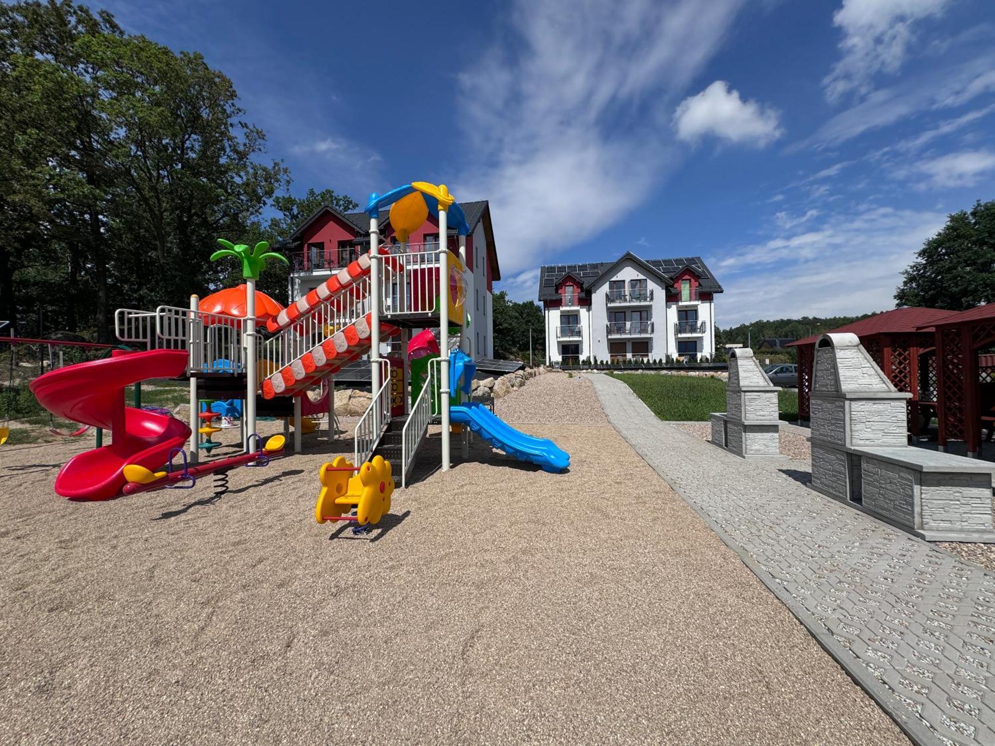 Kolorowe Cieplice - Apartamenty Z Widokiem Na Karkonosze Jelenia Gora Exterior photo